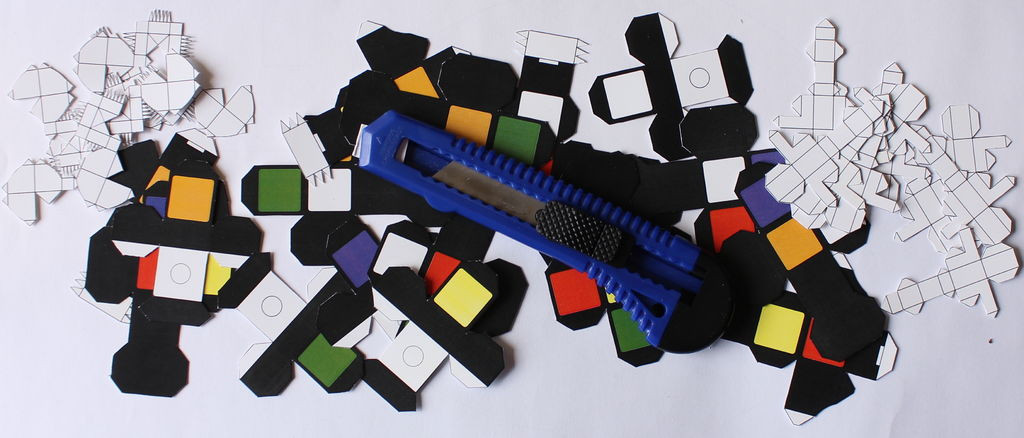 Cắt các mảnh trong mẫu thiết kế 1