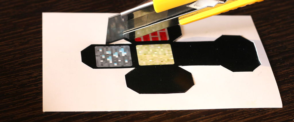 Cắt các mảnh trong mẫu thiết kế 0