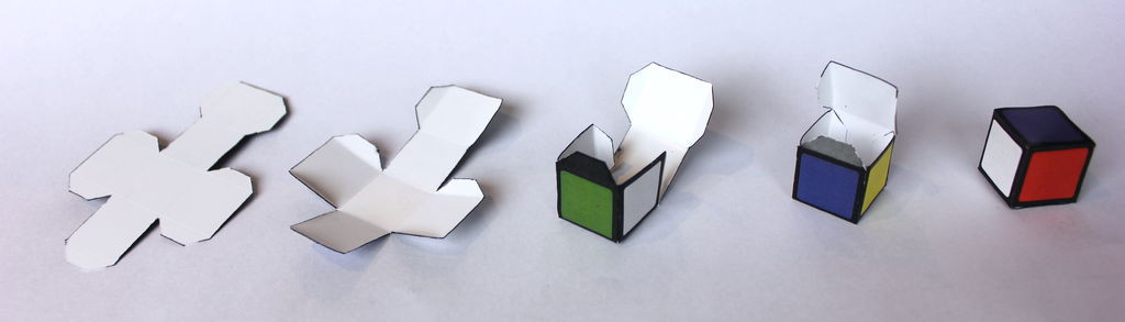 Gấp và dán các mảnh 0