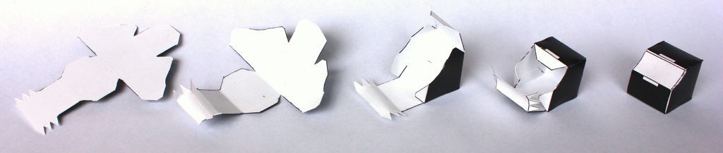 Gấp và dán các mảnh 1