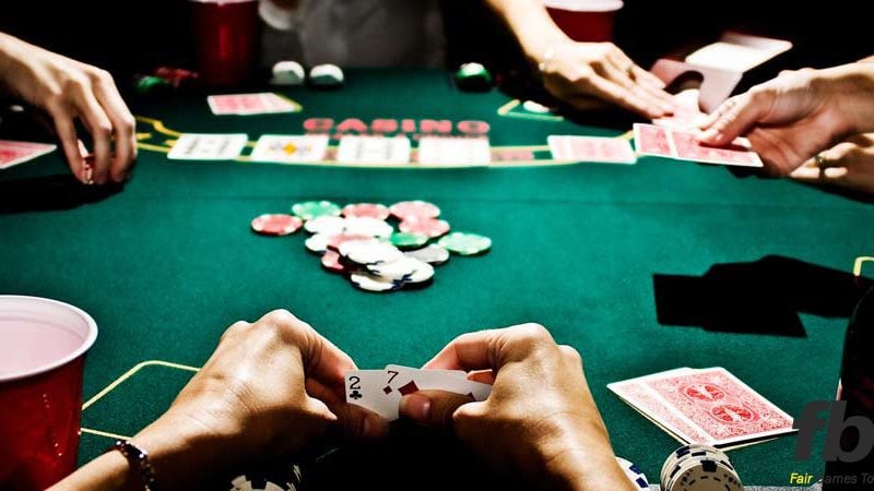 Hướng dẫn cách chơi Poker Texas Hold'em (Xì tố) cơ bản Poker