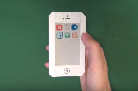 Gấp điện thoại Iphone bằng giấy 7