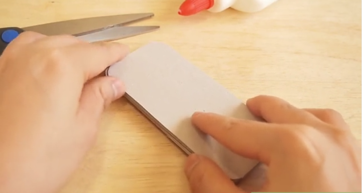 Làm điện thoại bằng giấy trông như thật 5