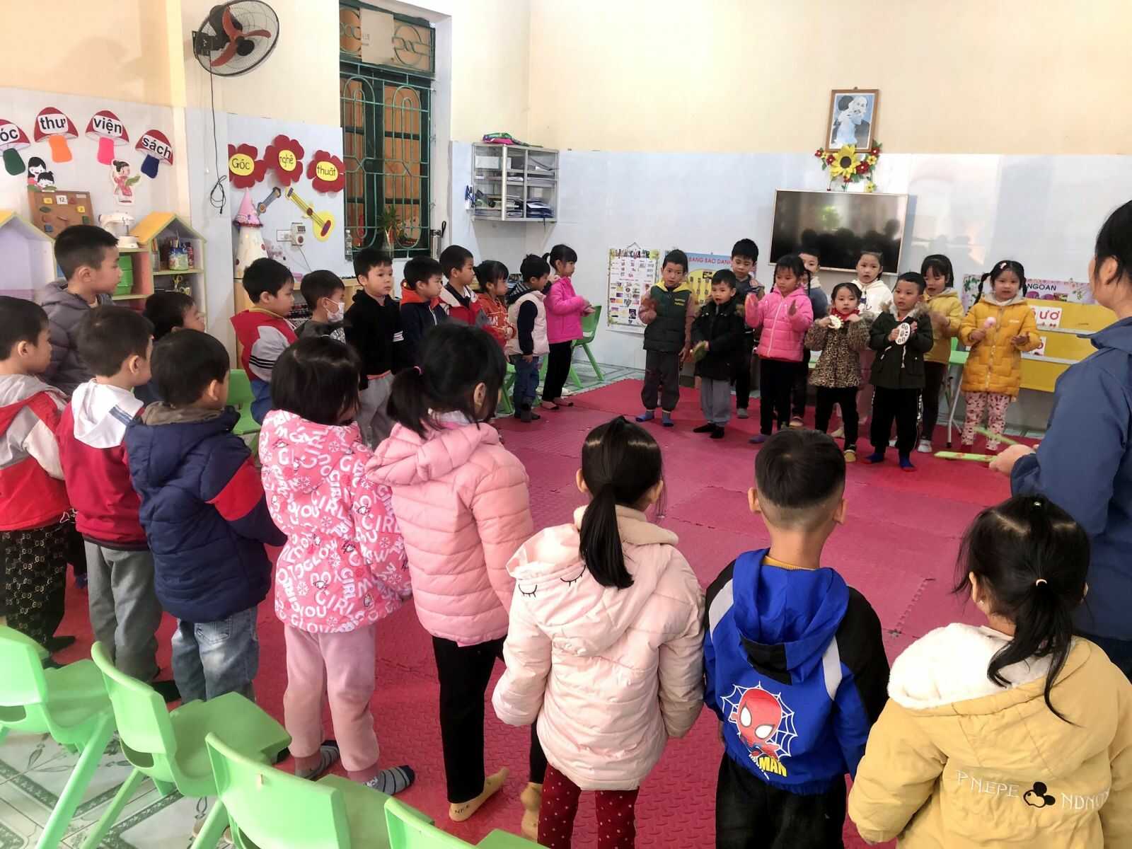 Hướng dẫn cách chơi trò chơi Cáo và thỏ