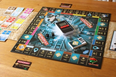 Hướng dẫn cách chơi Monopoly  Phiên bản Ultimate Banking